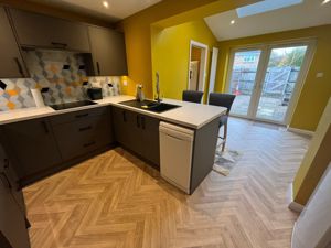 Photo 15- click for photo gallery